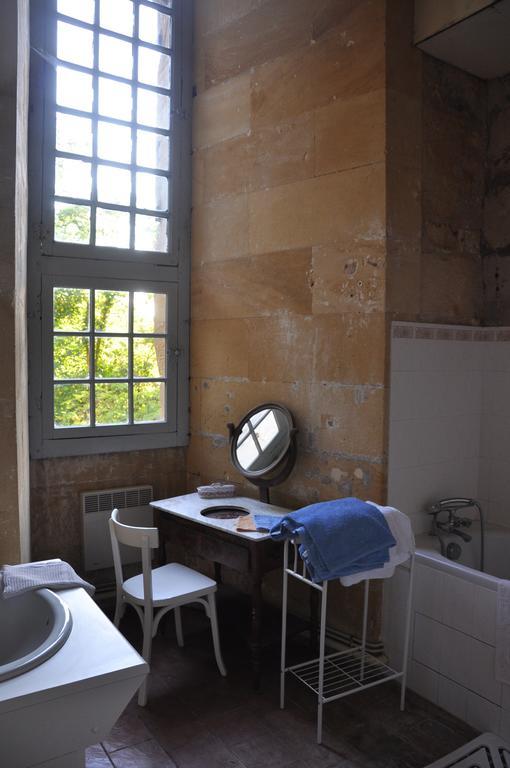 Bed and Breakfast Chateau De Lanquais Exterior foto